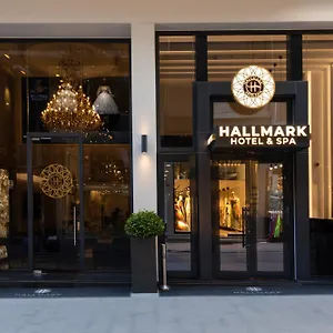 4* فندق Hallmark &